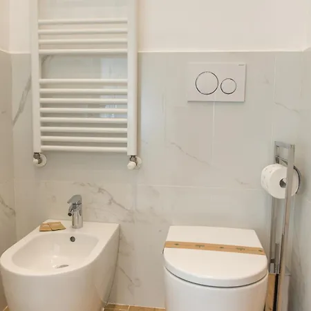 Bed & Breakfast Posterla22 Ensuite Bologna